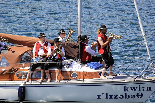 球员续约也 球员续约也