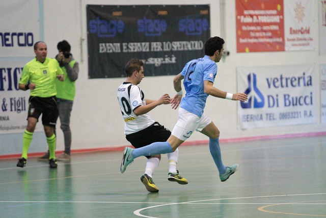 红军强势猛 红军强势猛